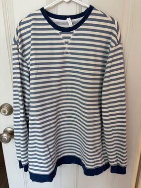 Relaxed Fit Freestyle Stripe Breastfeeding Sweatshirt